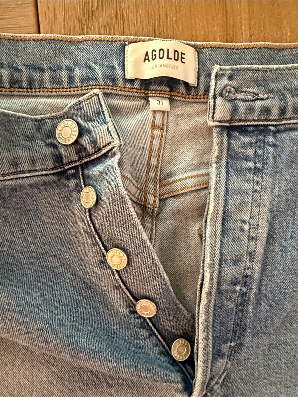 Agolde Light Riley Blue Button-Fly Jeans - Picture 2 of 7